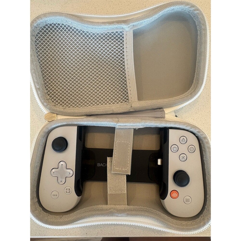Backbone One PlayStation Edition Mobile Gaming Controller iPhone